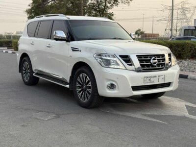 Nissan Patrol LE Platinum 5.6L 2017 GCC SPEC NEAT AND CLEAN LESS KILOMETER