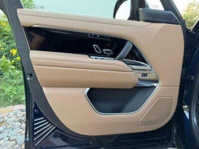 Land Rover Range Rover Autobiography P530 4.4L 2023 BRABUS EDITTION LONG WHEEL BASE