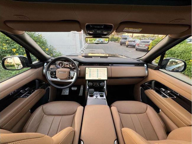 Land Rover Range Rover Autobiography P530 4.4L 2023 BRABUS EDITTION LONG WHEEL BASE