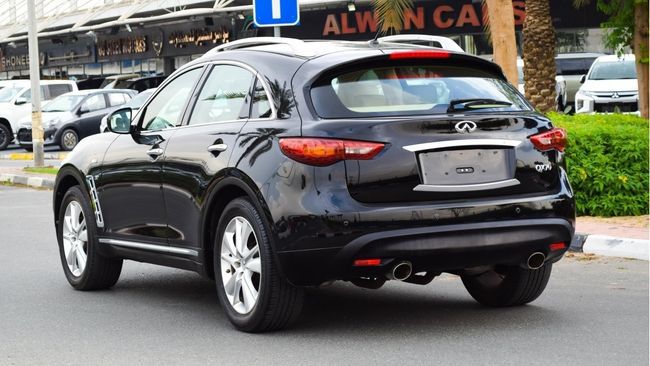 Infiniti QX70 3.7 2014