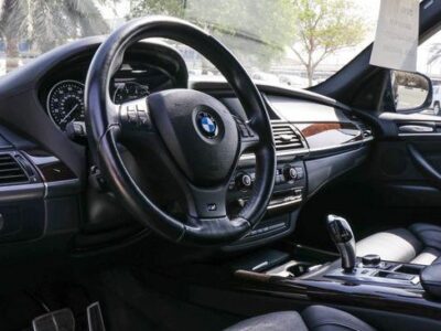 BMW X5M 2010