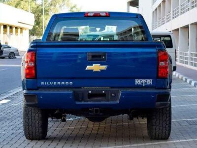 Chevrolet Silverado HIGH COUNTRY REAPER 2015 1 out of 5 in UAE