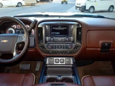 Chevrolet Silverado HIGH COUNTRY REAPER 2015 1 out of 5 in UAE