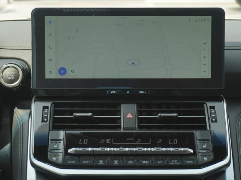 Toyota Land Cruiser VX3.3 2025