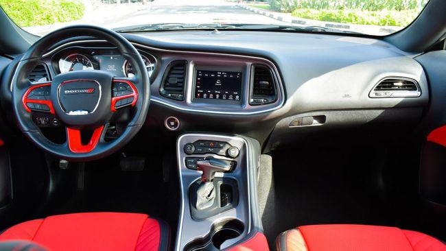 Dodge Challenger 3.6L V6 2020