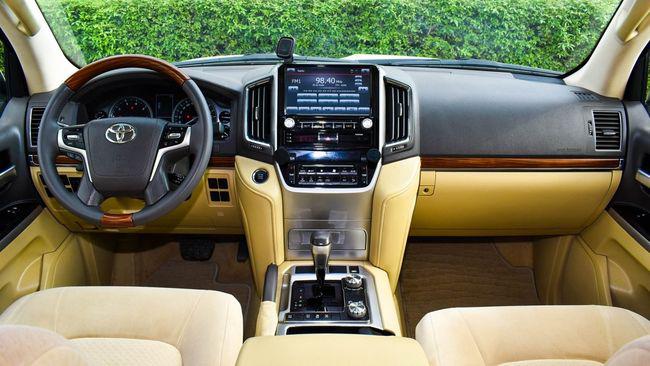 Toyota Land Cruiser EXR 5.7 V8 2017