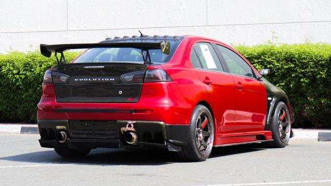 Mitsubishi Evo Evolution with Body Kit 2009