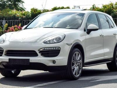 Porsche Cayenne 2012