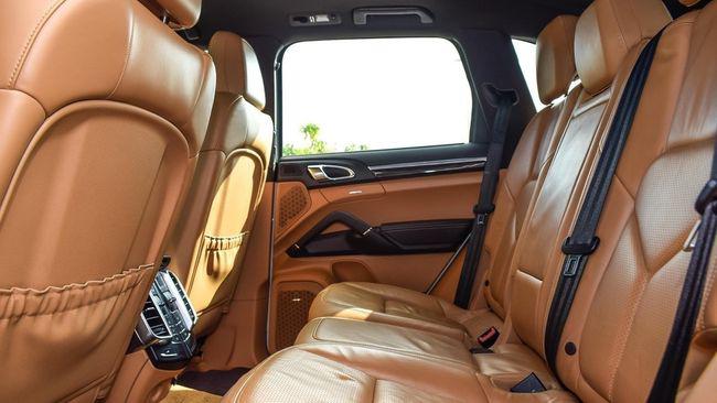 Porsche Cayenne 2012