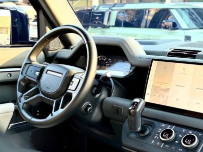 2023 Land Rover Defender 110 SE