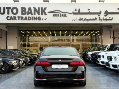 2024 BMW 5-Series 520i