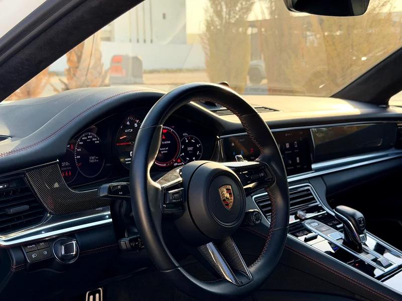 2023 Porsche Panamera GTS