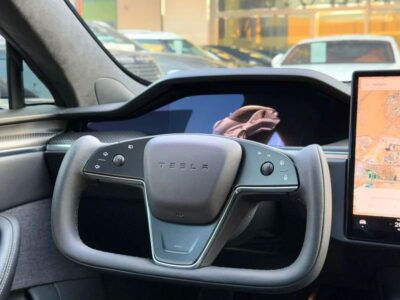 2023 Tesla Model S Plaid