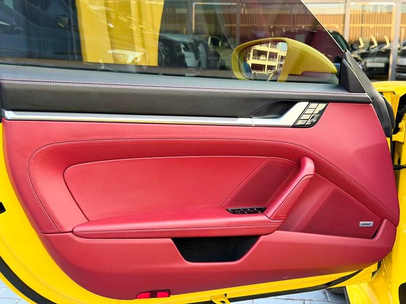 2020 Porsche Carrera / 911 Carrera 4S Cabriolet