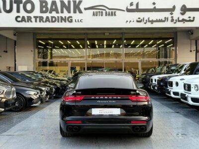 2017 Porsche Panamera Turbo