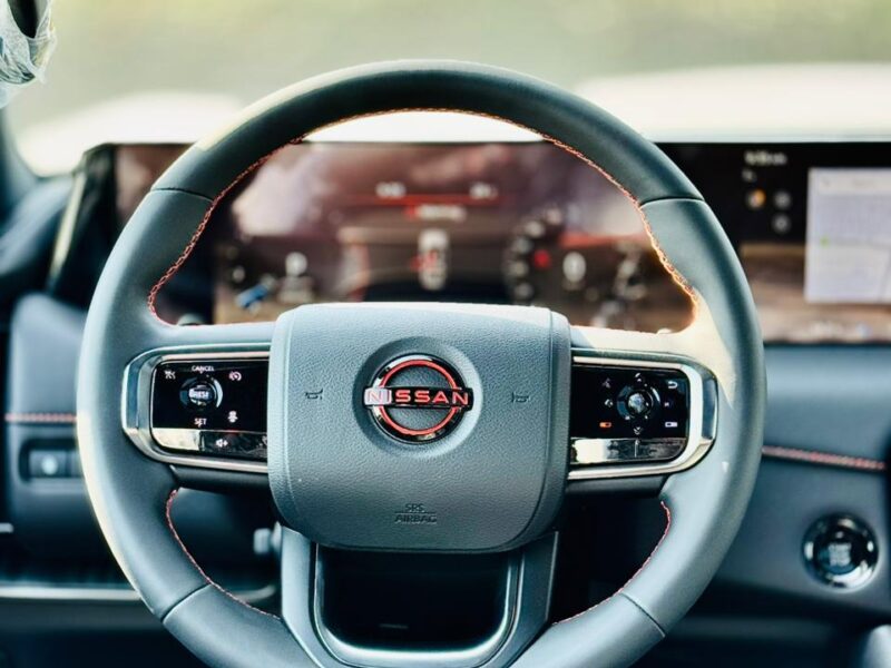 NISSAN PRO 4X 2026 WHITE