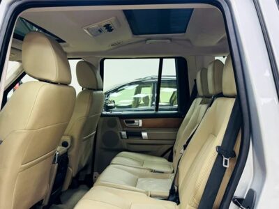 2016 Land Rover LR4 HSE