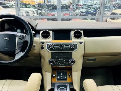 2016 Land Rover LR4 HSE