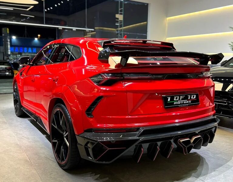 2019 Lamborghini Urus Standard