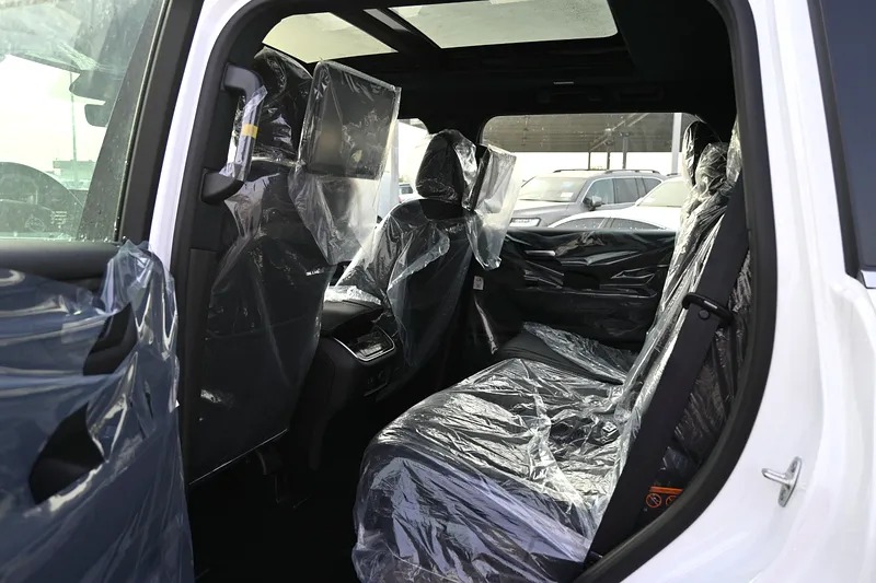 2025 Nissan Patrol LE T2