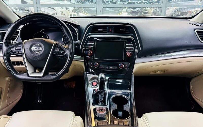 2019 Nissan Maxima SV