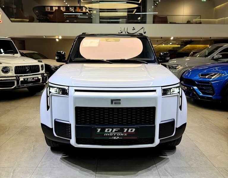 2025 Rox 01 Other White