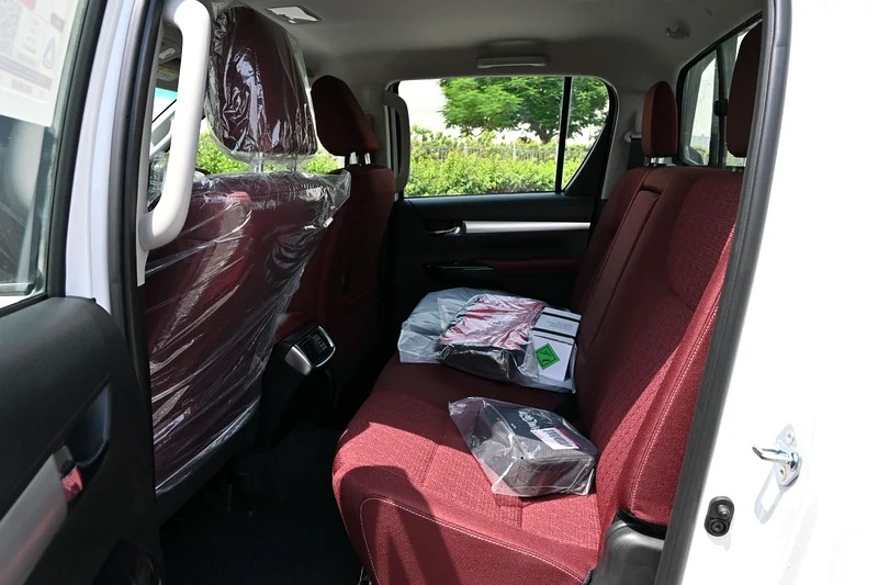 2025 Toyota Hilux Double Cab GlS Awd P