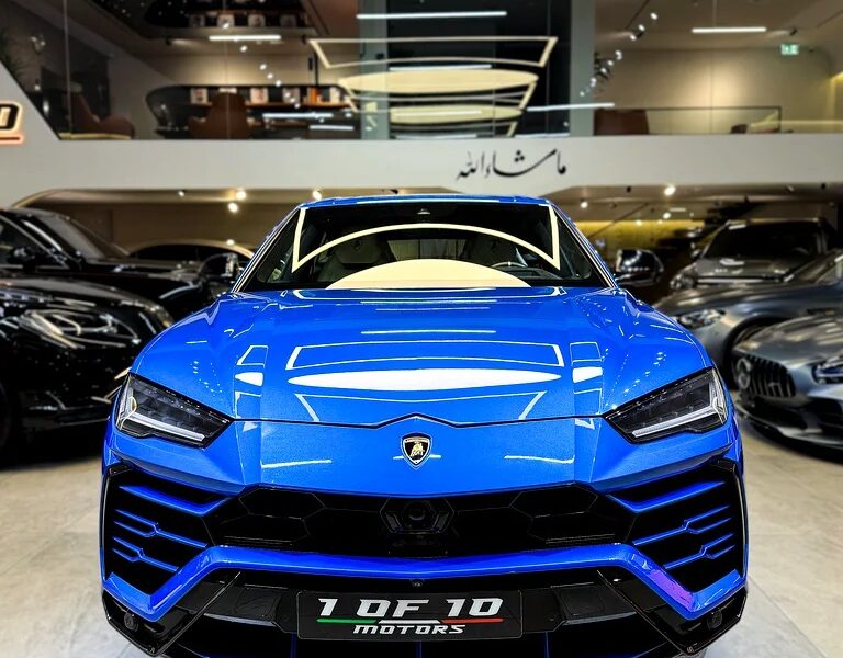 2020 Lamborghini Urus Standard