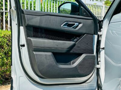 Land Rover Range Rover Velar R-Dynamic 2022