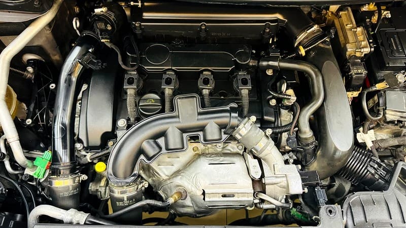 2018 Peugeot 5008 Standard