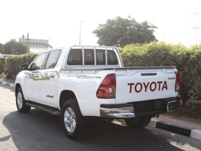 TOYOTA HILUX DIESEL FULL OPTIONS 2018