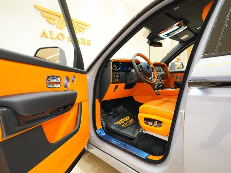 ROLLS ROYCE CULLINAN BLACK BADGE 2025