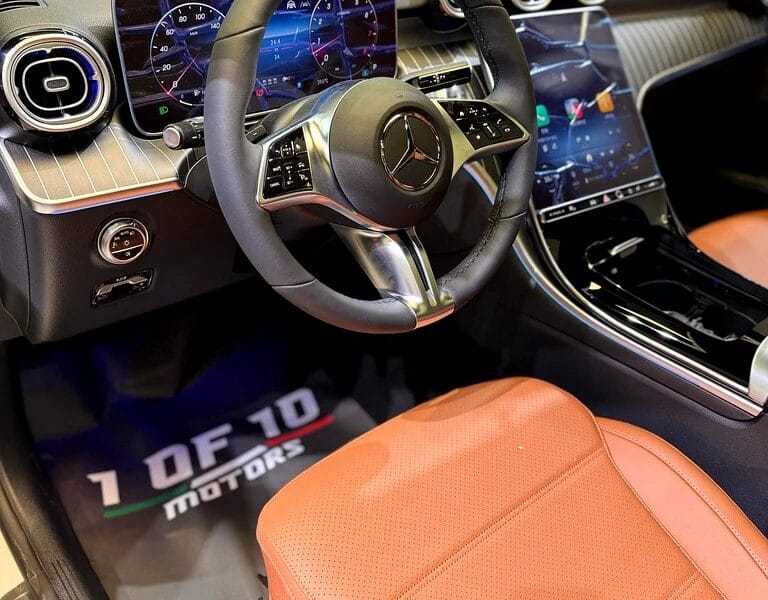 2025 Mercedes-Benz C-Class C200