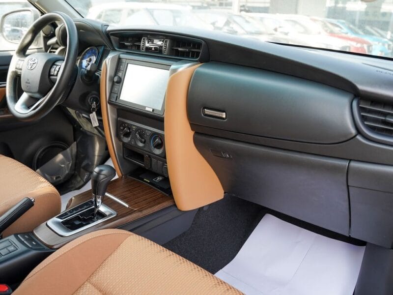 2023 Toyota Fortuner 4-Cylinder Engine GCC Specs