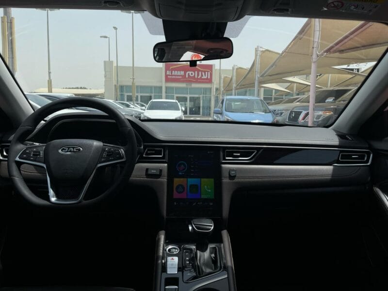 2023 Jac J7 White 1.5L Engine GCC Automatic