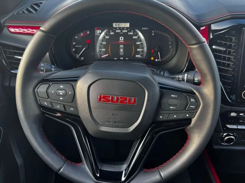 ISUZU DMAX GT 3.0L 2026 4-Cylinders Engine Diesel