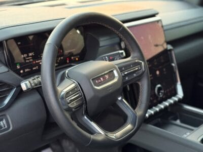 GMC ACADIA AT4 2024 GCC SPECS CHASSIS GUARANTEE