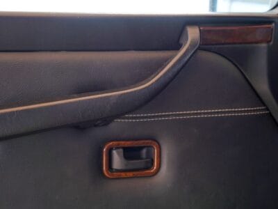 1997 Mercedes-Benz G 320 8-cylinders Engine 4WD