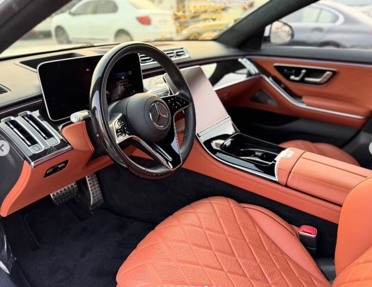MERCEDES-BENZ S 500 2021 Full Option in Japanese Specs