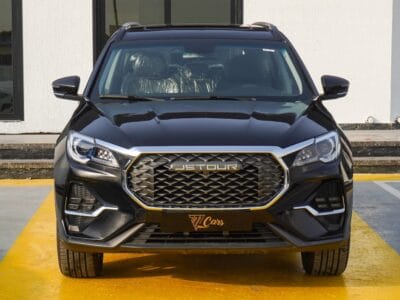 2025 JETOUR X70 Black 1.5L Turbocharged 4-Cylinder