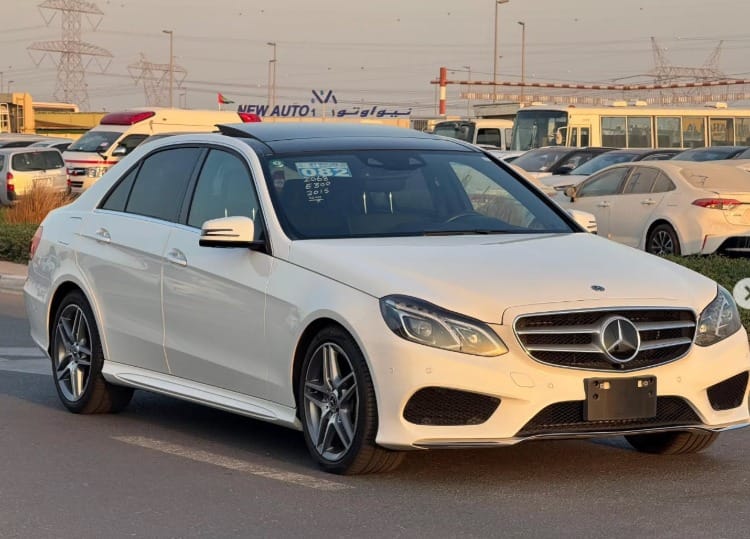 MERCEDES-BENZ E300 V6 2015 AUCTION GRADE 4/B