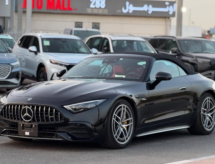 MERCEDES-BENZ SL 43 2023 Full Option in Japanese Specs