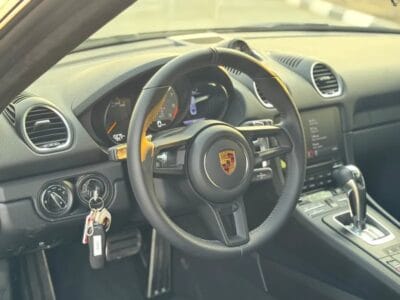 2023 Porsche Carrera / 911 GT4 Full Option