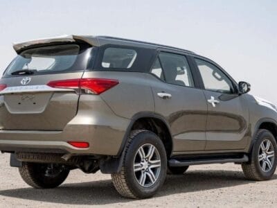 Toyota Fortuner 2.4D AT 4X4 MY2025 – BRONZE