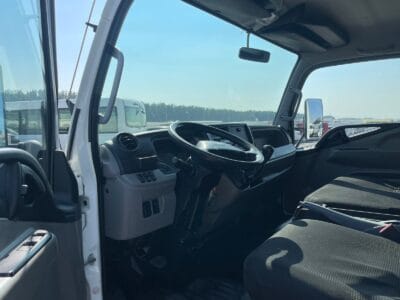 2019 Mitsubishi Canter, 18 FT, Water Shutter, Diesel GCC