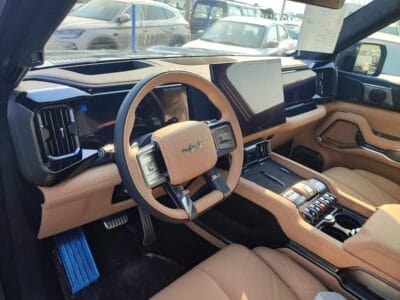 2025 BYD Leopard 8 Flagship