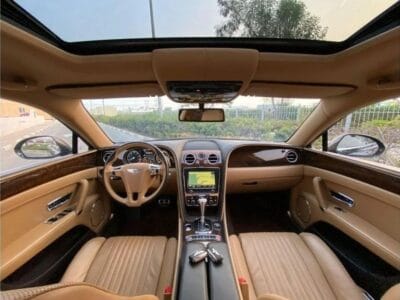 Bentley Flying Spur BENTLEY FLYING SPUR V8S 2018 - 2 KEYS - EXCELLENT CONDITION