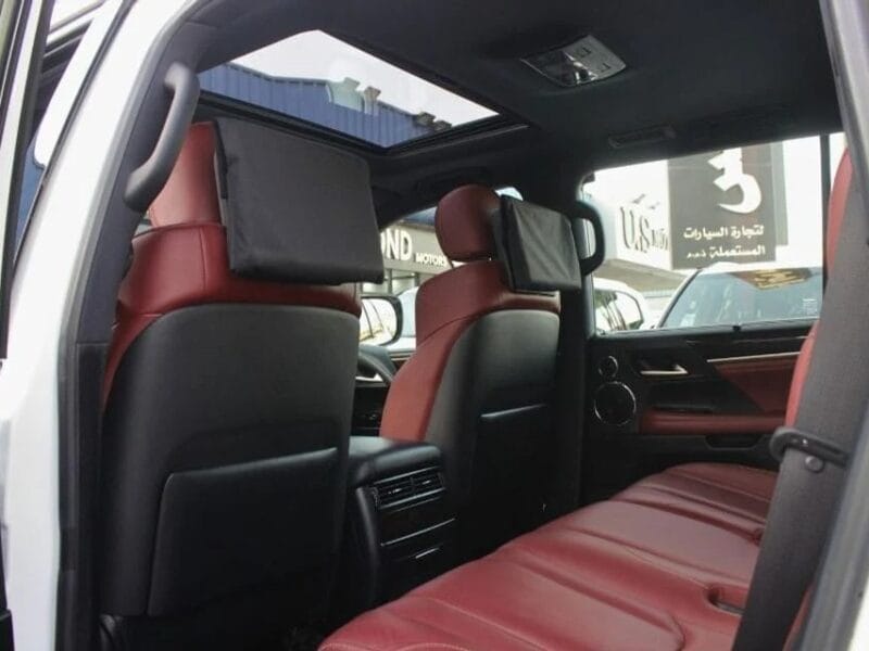 2017 Lexus LX570 Platinum 5.7L, GCC