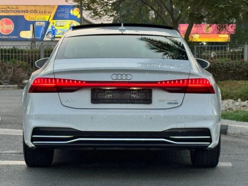 Audi A7 55 TFSI quattro S-Line Style & Comfort package 3.0L AUDI A7 55 TFSI QUATTRO SPORT BACK 2019 GCC IN P