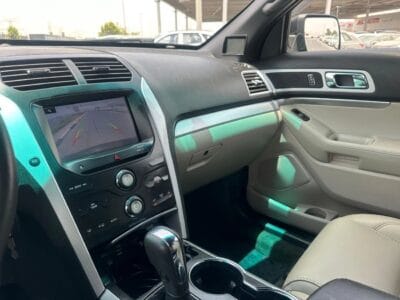 2014 Ford Explorer XLT V4